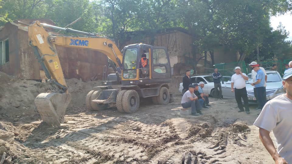 Жерлерди өзүм билемдик менен мыйзамсыз ээлеп алуу жана болтурбоо боюнча чаралар жөнүндөгү